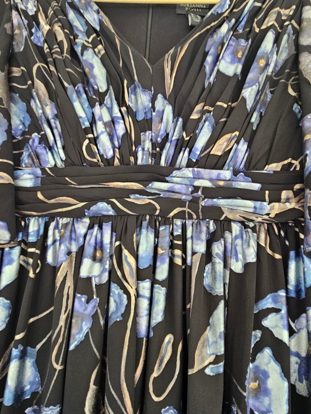 Adrianna Papell Metallic Floral Flutter Sleeve Maxi Gown Dress Size 6 Holiday - Picture 5 of 16